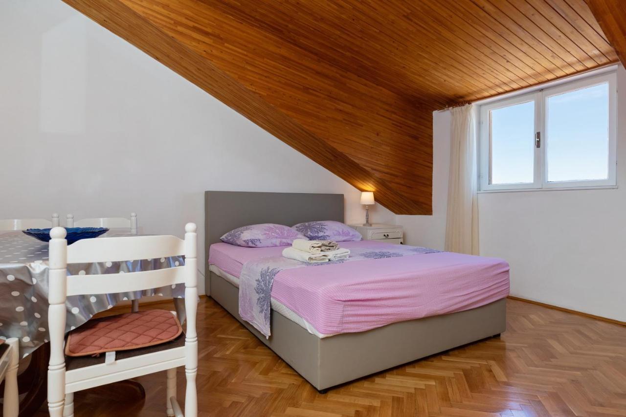 Apartments By The Sea Stanici, Omis - 19728 Εξωτερικό φωτογραφία